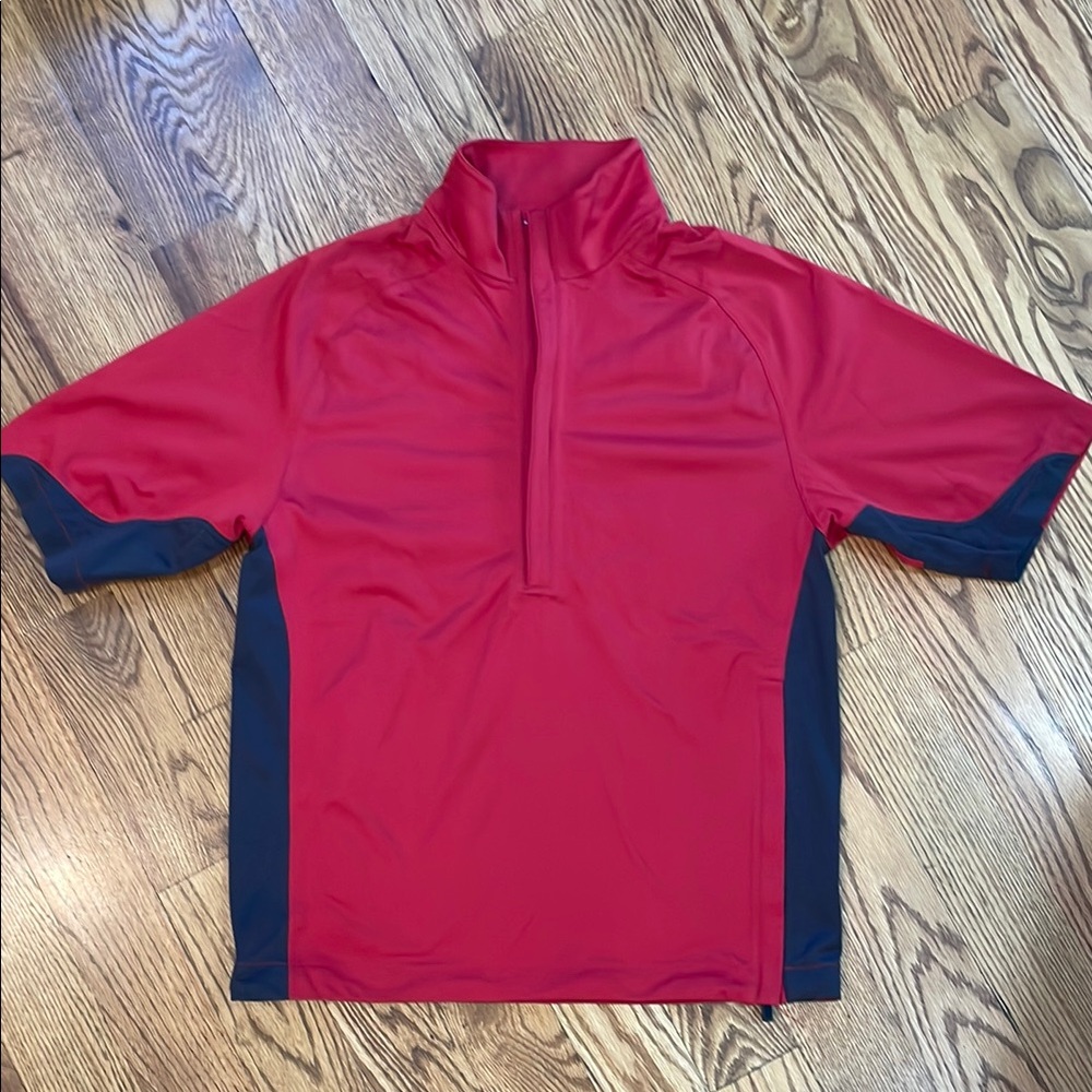 Nike Golf Short Sleeve Fit Storm Quarter Zip Pullover. S. Excellent Condition.